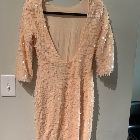 Textured Mini Dress - Picture 4 of 5